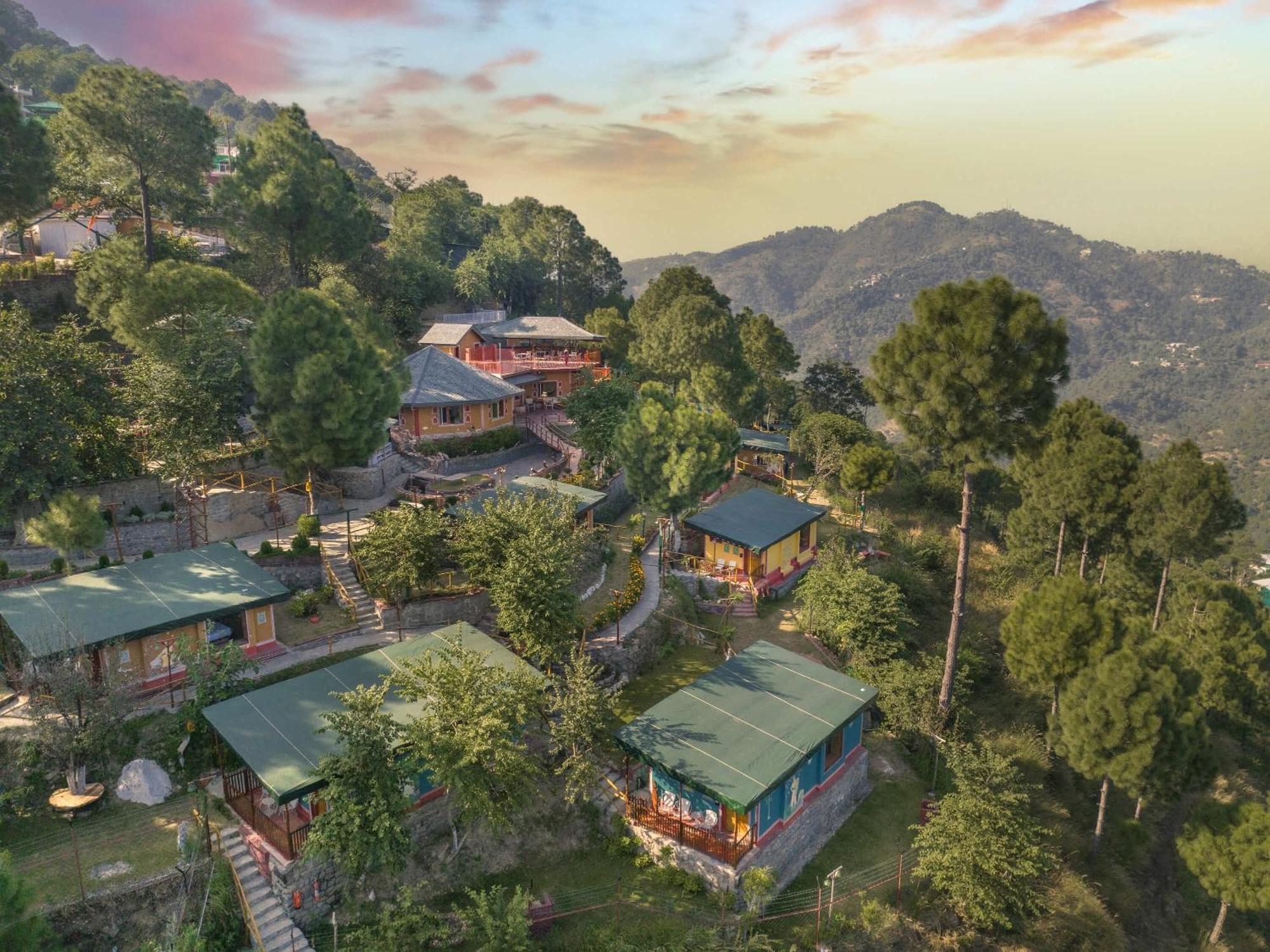 A Kasauli Ggaon By Echor Hotel Eksteriør billede