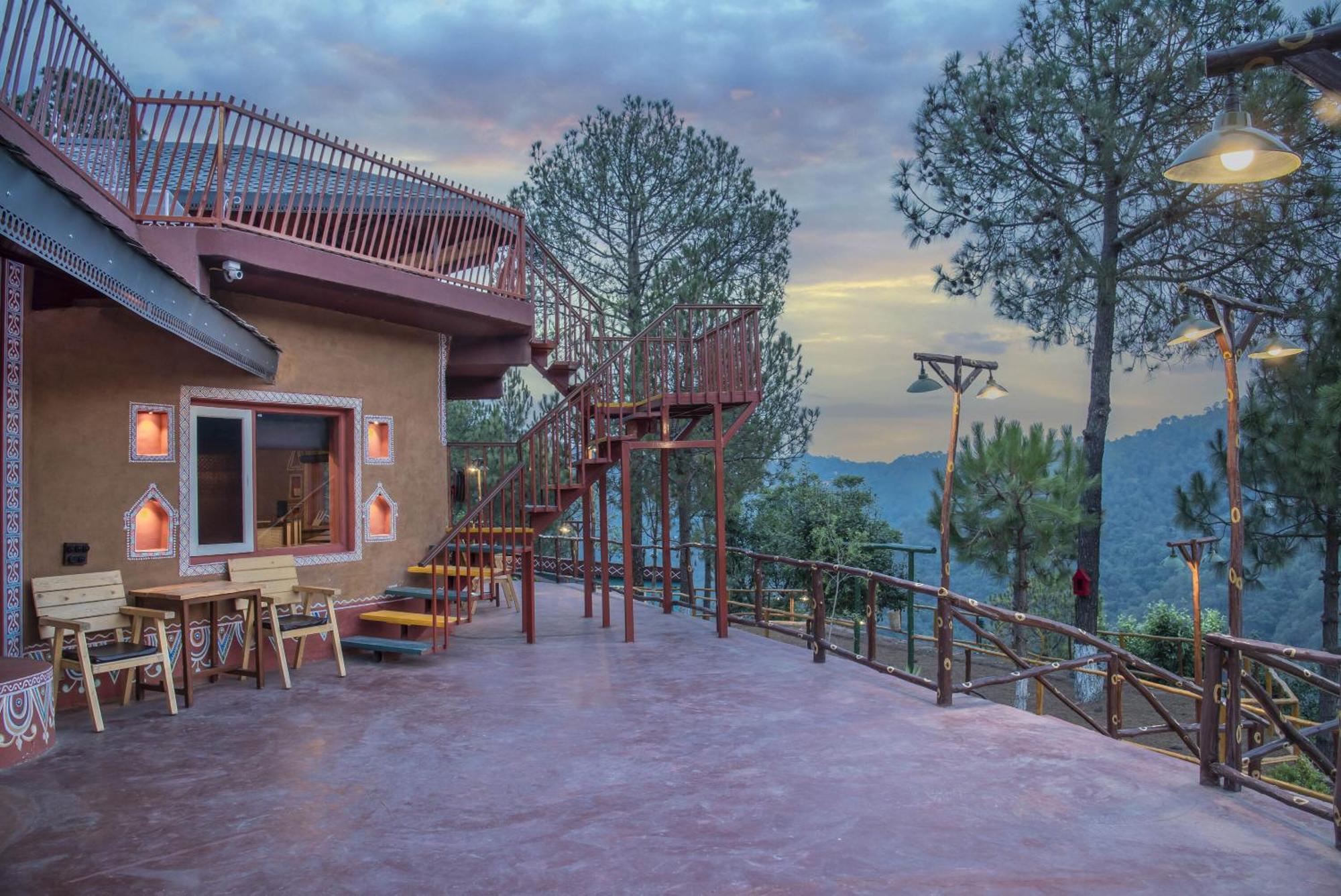 A Kasauli Ggaon By Echor Hotel Eksteriør billede