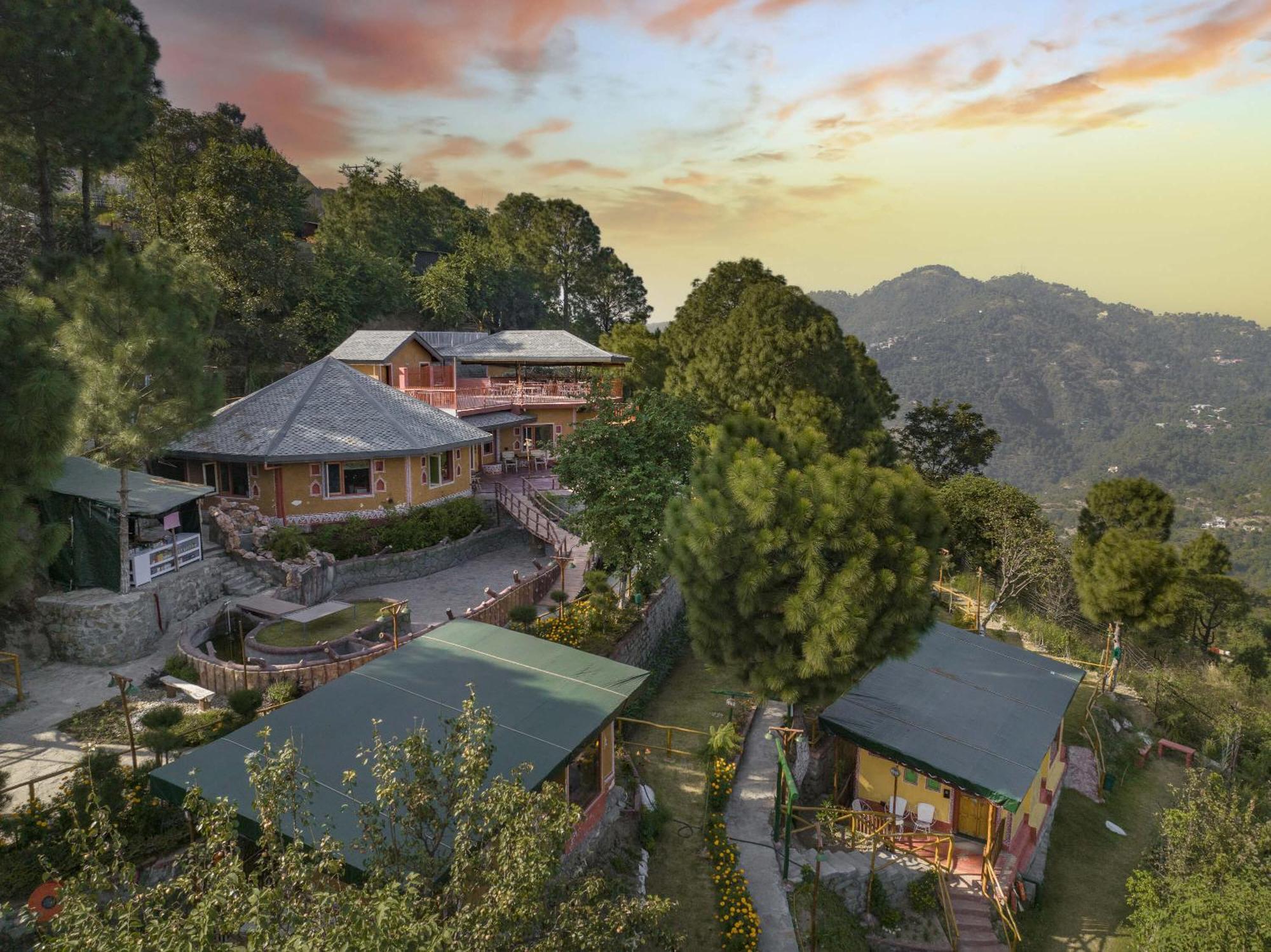 A Kasauli Ggaon By Echor Hotel Eksteriør billede