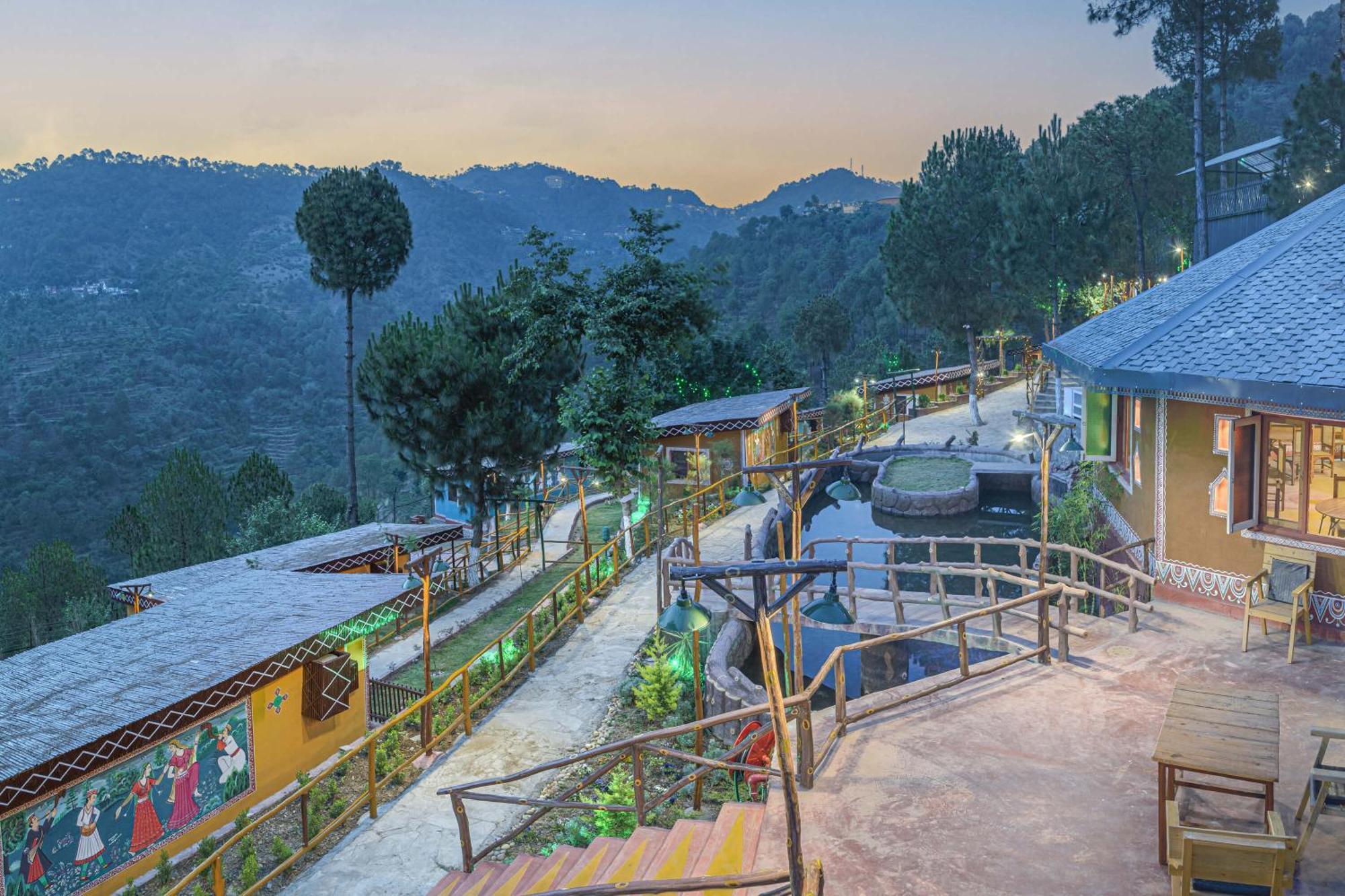 A Kasauli Ggaon By Echor Hotel Eksteriør billede
