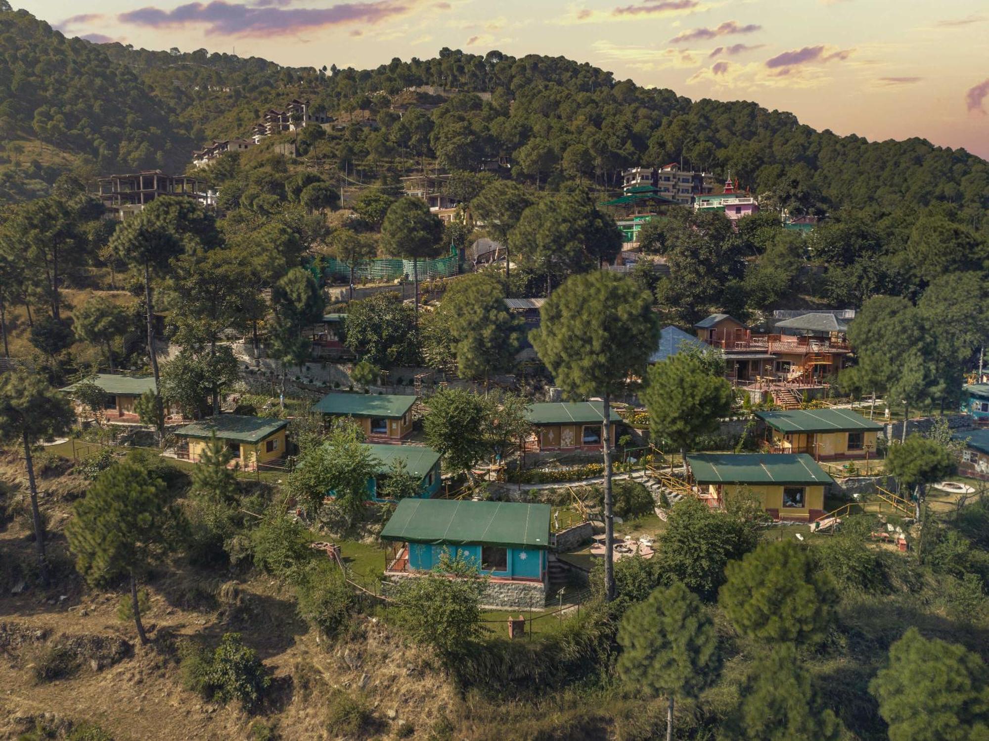 A Kasauli Ggaon By Echor Hotel Eksteriør billede