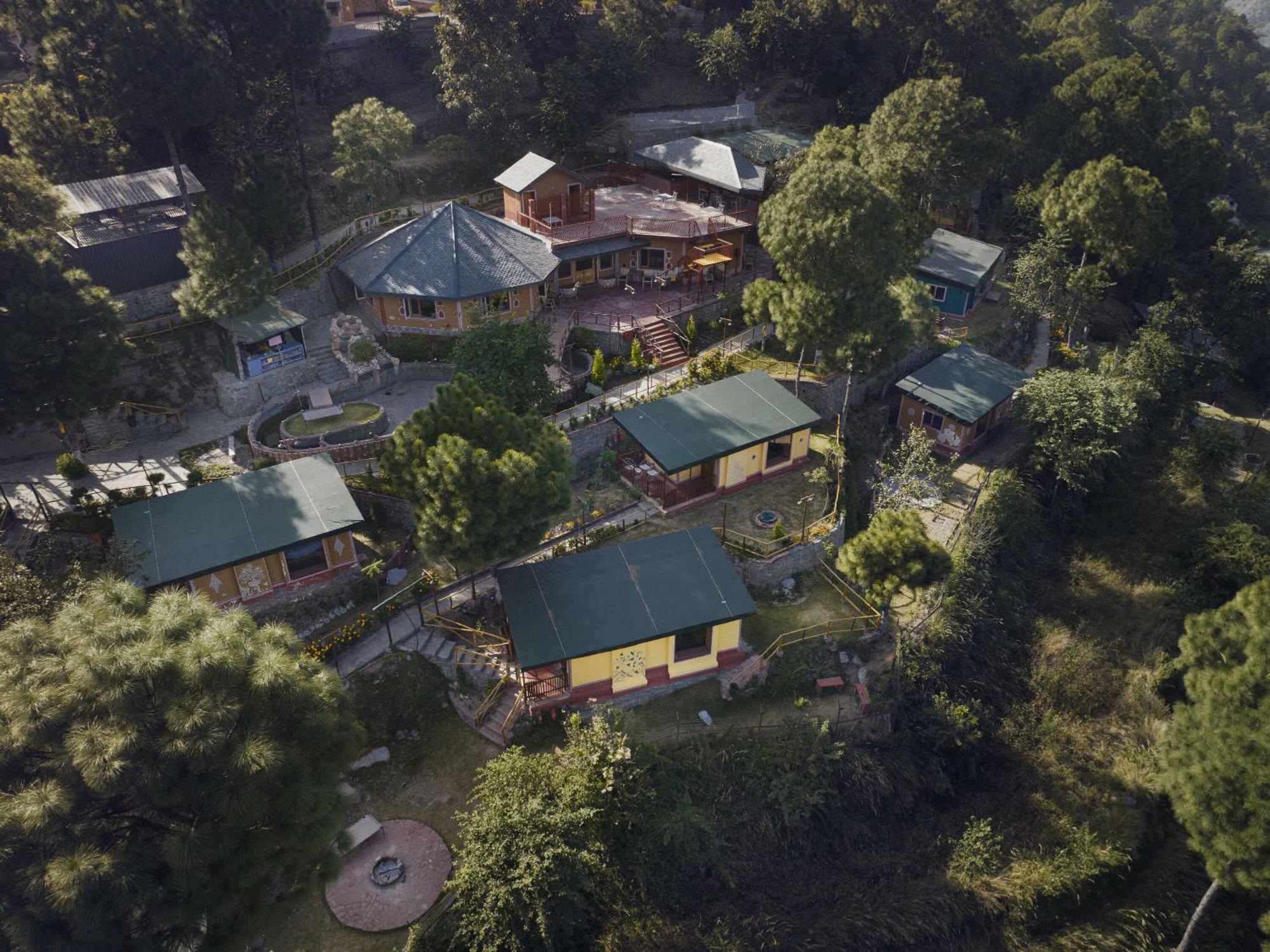 A Kasauli Ggaon By Echor Hotel Eksteriør billede