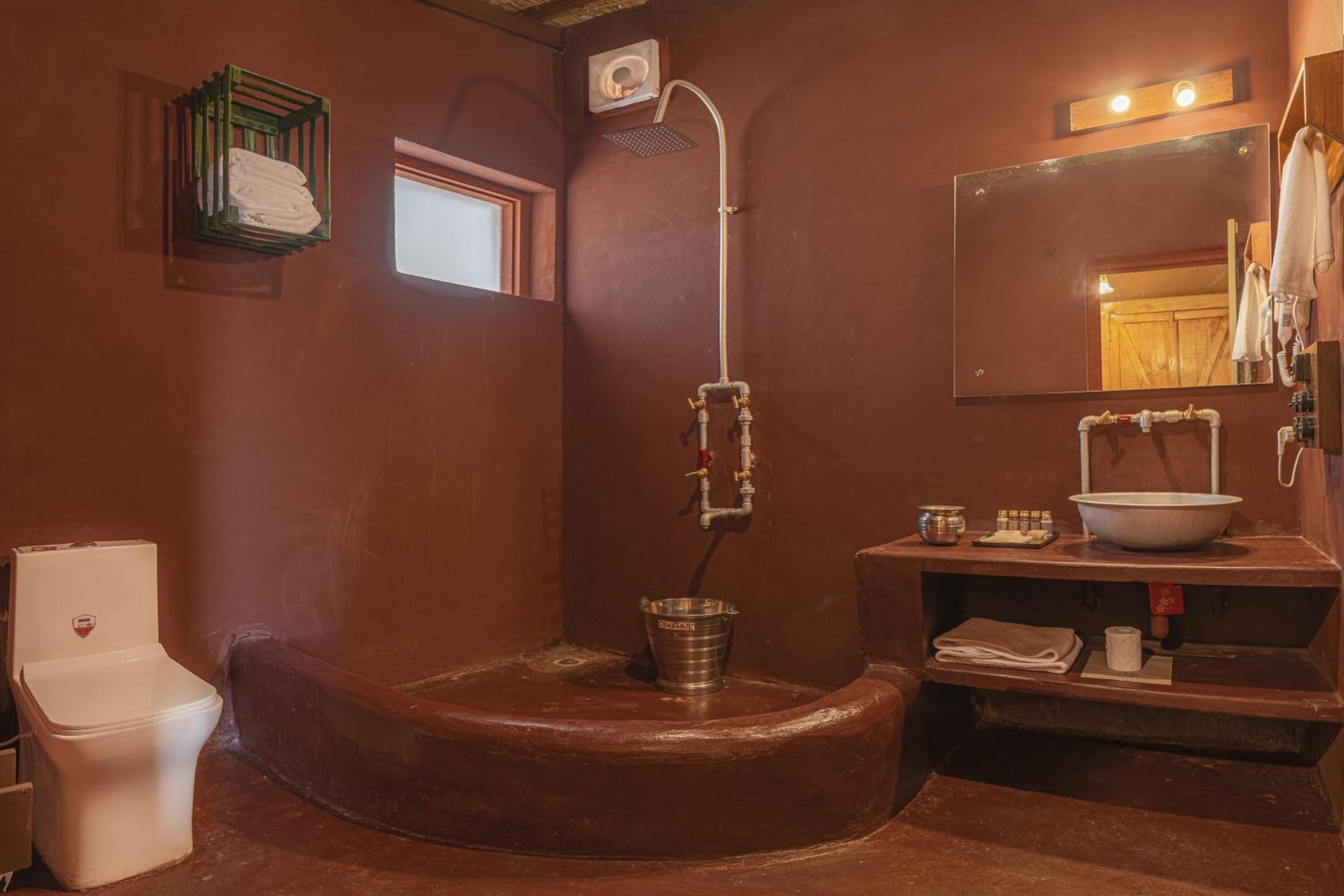 A Kasauli Ggaon By Echor Hotel Eksteriør billede