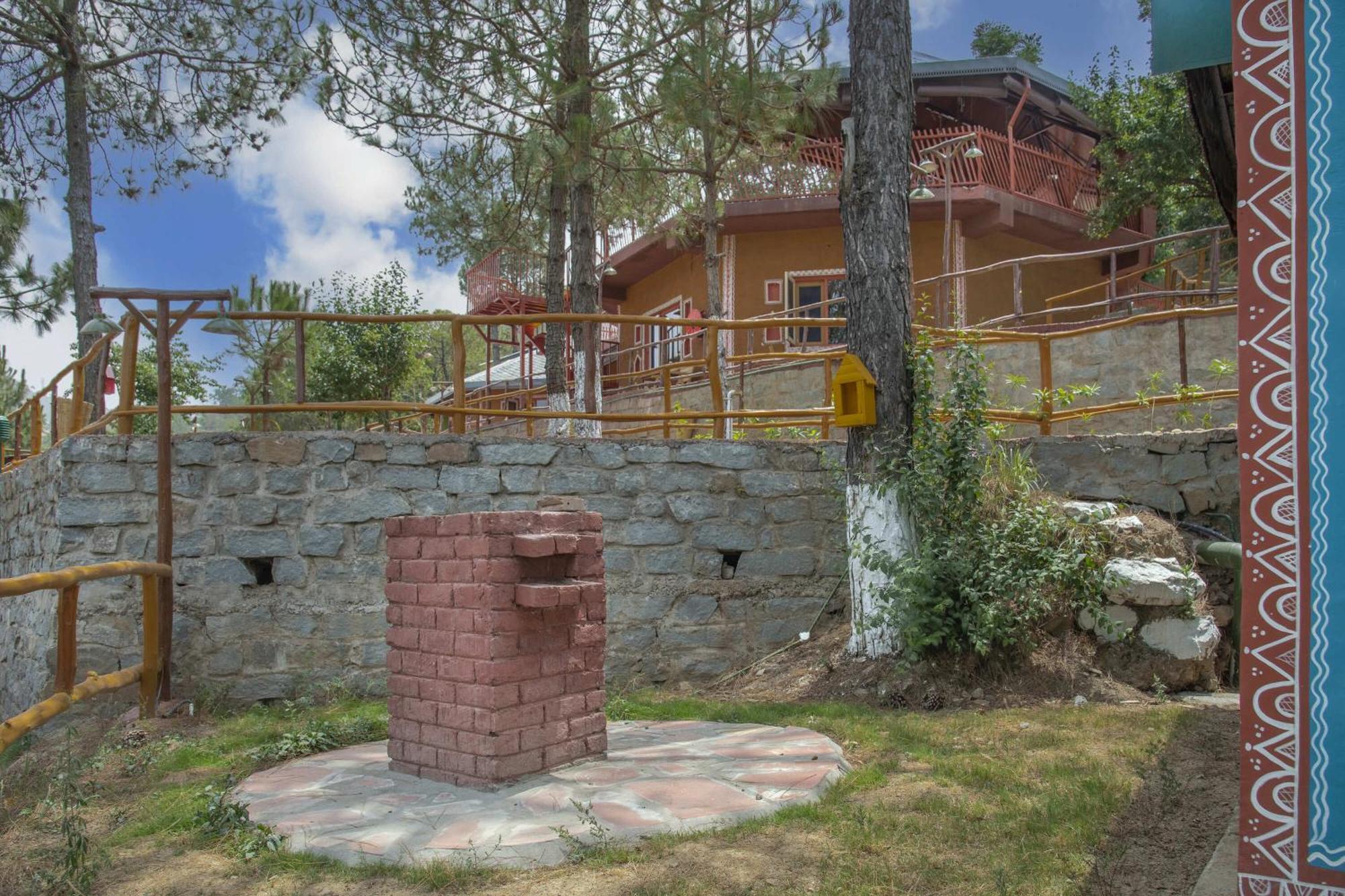 A Kasauli Ggaon By Echor Hotel Eksteriør billede